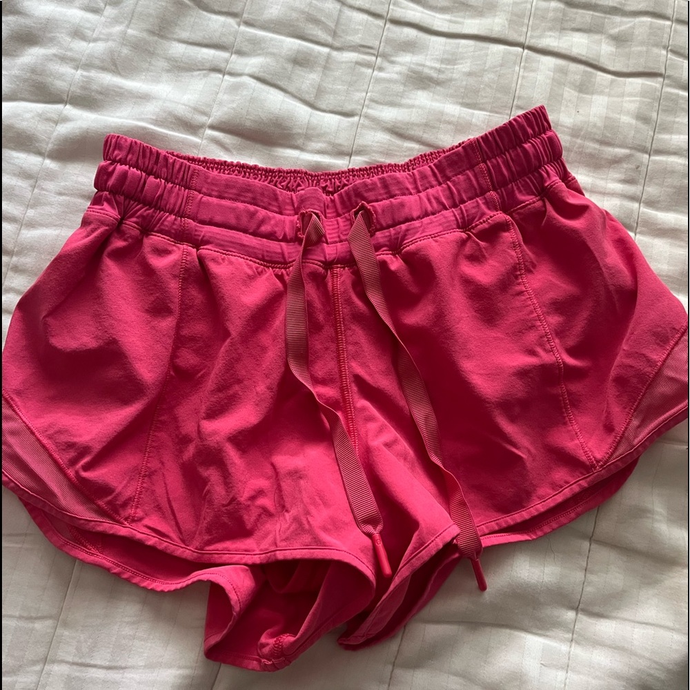 pink lulu shorts